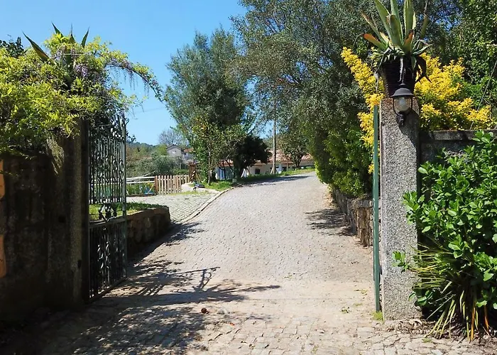 Quinta Da Tapada Longos